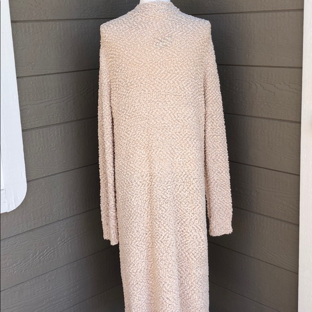 Kye Mi Oatmeal Cardigan - Picture 4 of 5